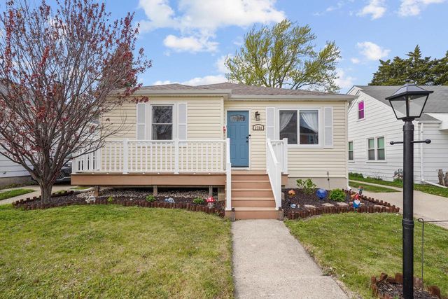 2704 Dwight STREET, Racine, WI 53403
