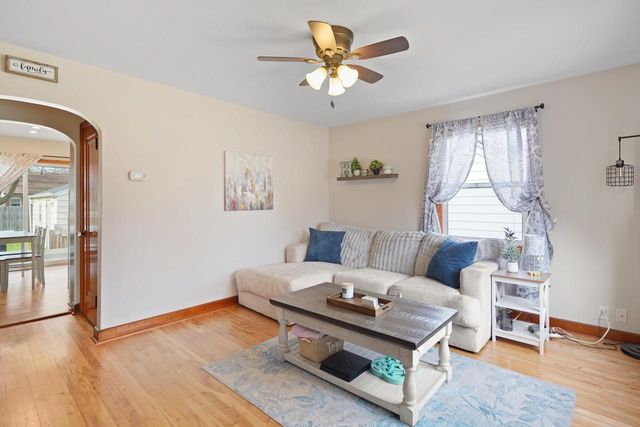 2704 Dwight STREET, Racine, WI 53403