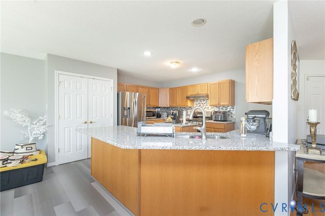 2205 Eagles Landing Ave, Richmond, VA 23231