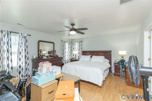 2205 Eagles Landing Ave, Richmond, VA 23231
