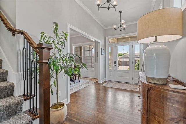 11563 S Montclaire Drive, Olathe, KS 66061