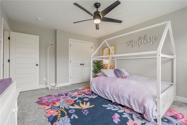 11563 S Montclaire Drive, Olathe, KS 66061