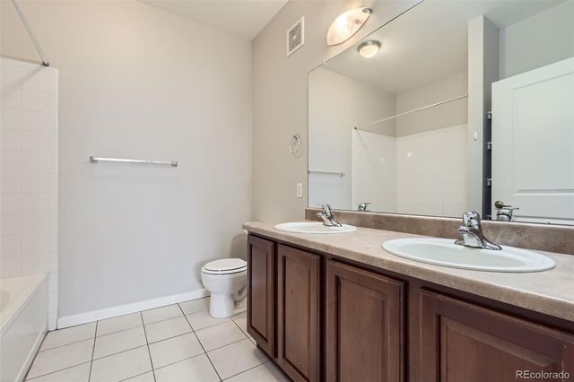 4100 Albion Street 303, Denver, CO 80216
