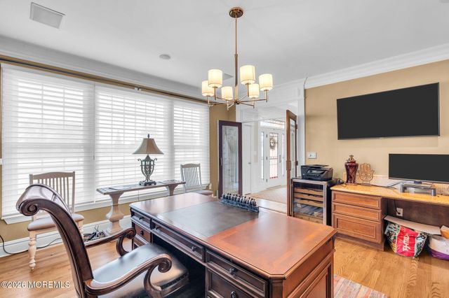 2 Lockwood Run, Colts Neck, NJ 07722