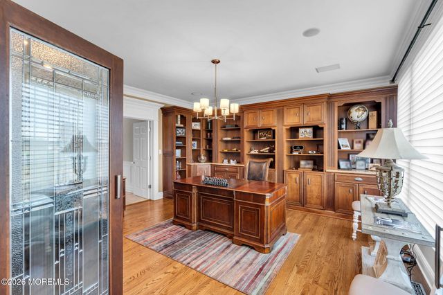 2 Lockwood Run, Colts Neck, NJ 07722