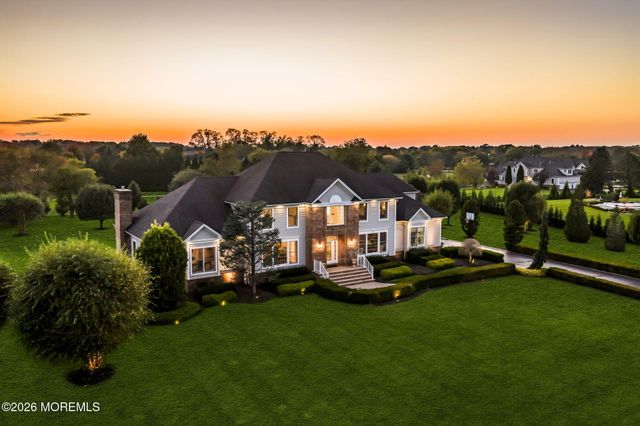 2 Lockwood Run, Colts Neck, NJ 07722