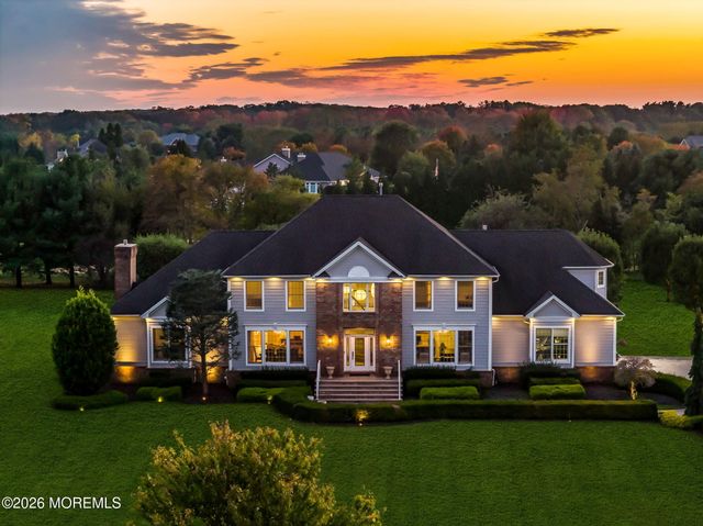 2 Lockwood Run, Colts Neck, NJ 07722