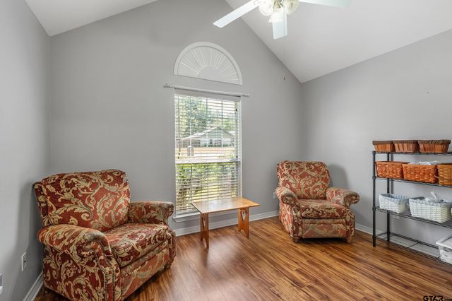 9359 Saint Patrick Pl, Tyler, TX 75703
