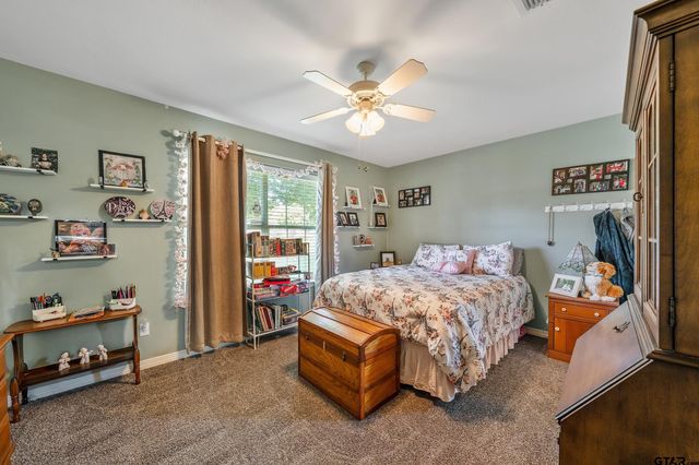 9359 Saint Patrick Pl, Tyler, TX 75703