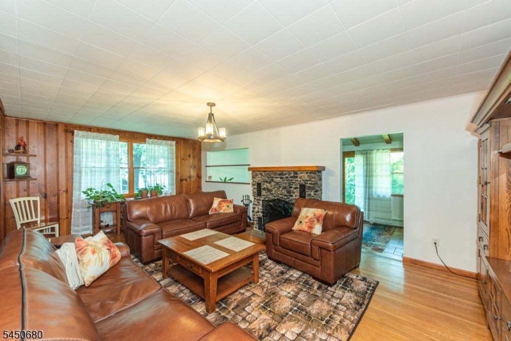 131 S Ridgedale Ave, East Hanover Twp., NJ 07936 — photo 3