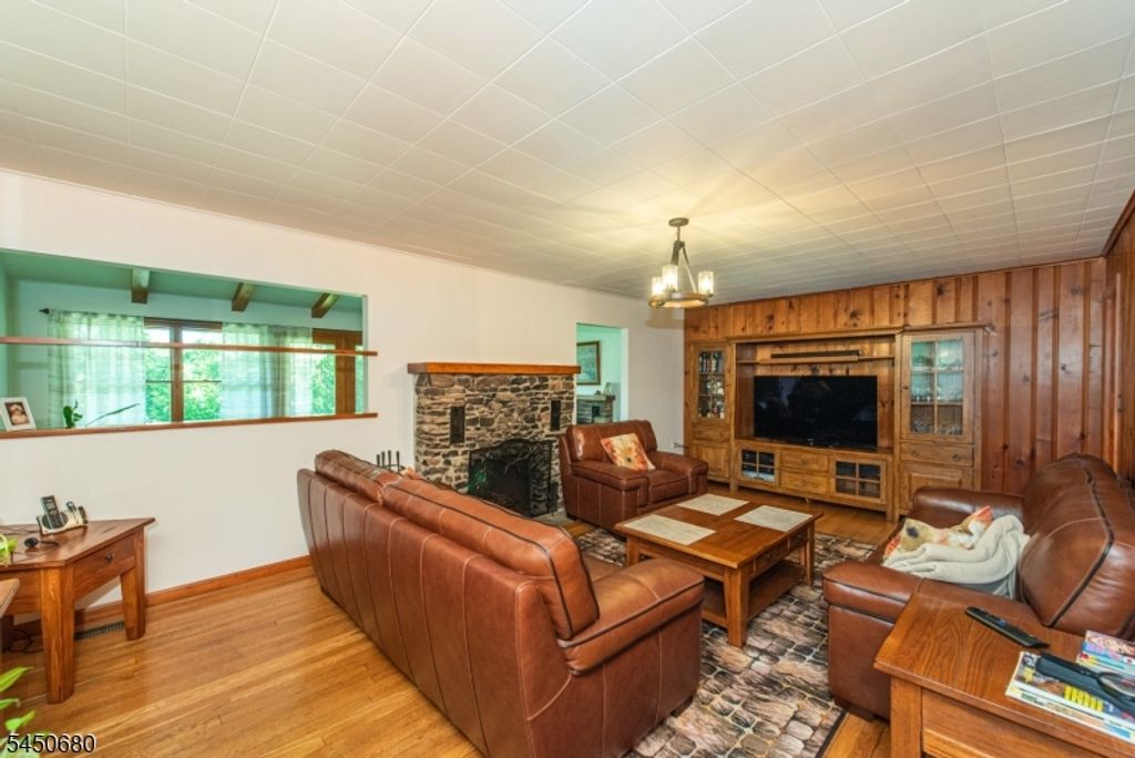 131 S Ridgedale Ave, East Hanover Twp., NJ 07936 — photo 4
