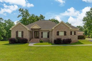 48 Harrell Rd., Hattiesburg, MS 39401