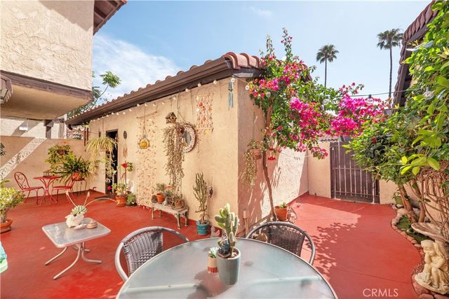 1077 S Santo Antonio Drive 45, Colton, CA 92324