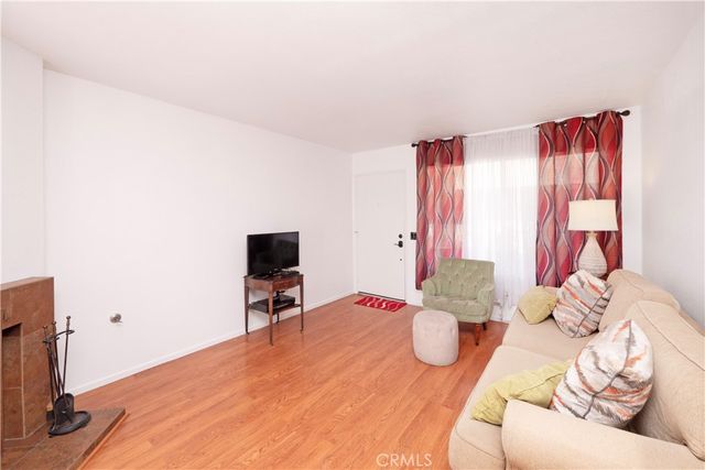 1077 S Santo Antonio Drive 45, Colton, CA 92324