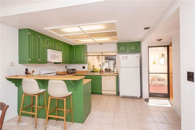 1077 S Santo Antonio Drive 45, Colton, CA 92324