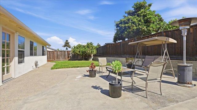 2162 Stratton Place, San Jose, CA 95131