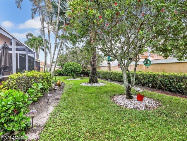 1256 Naples Lake DR, Naples, FL 34104