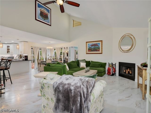 1256 Naples Lake DR, Naples, FL 34104