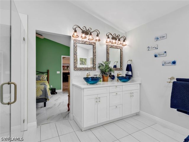 1256 Naples Lake DR, Naples, FL 34104
