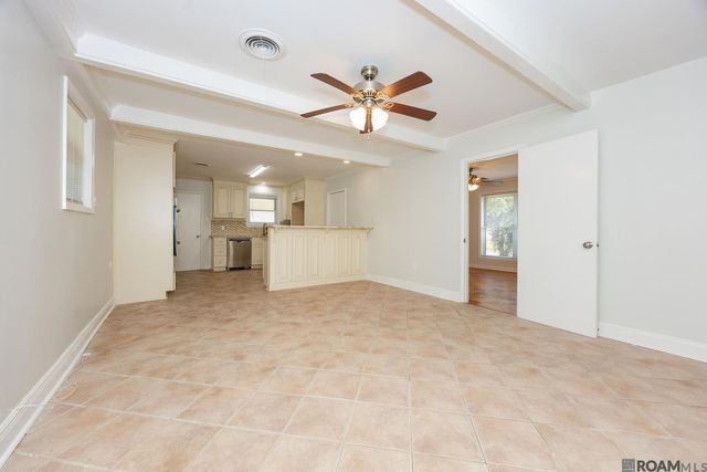 8946 Rickwood Dr, Baton Rouge, LA 70810