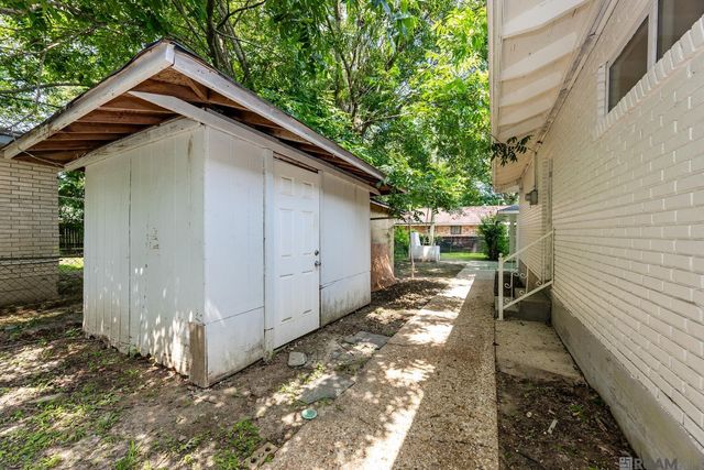 8946 Rickwood Dr, Baton Rouge, LA 70810