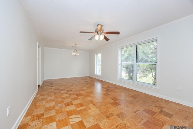 8946 Rickwood Dr, Baton Rouge, LA 70810