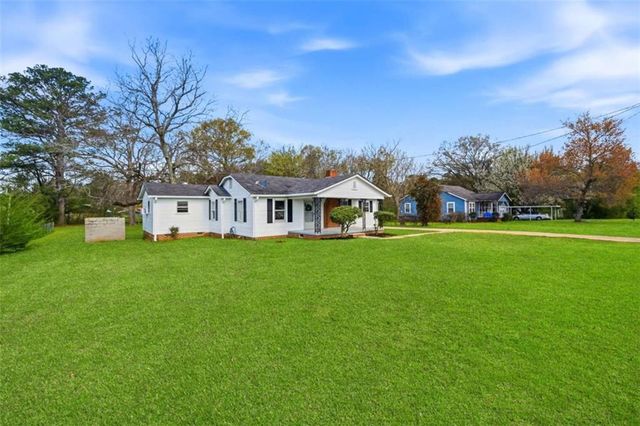 3311 Calhoun Road, Rome, GA 30161