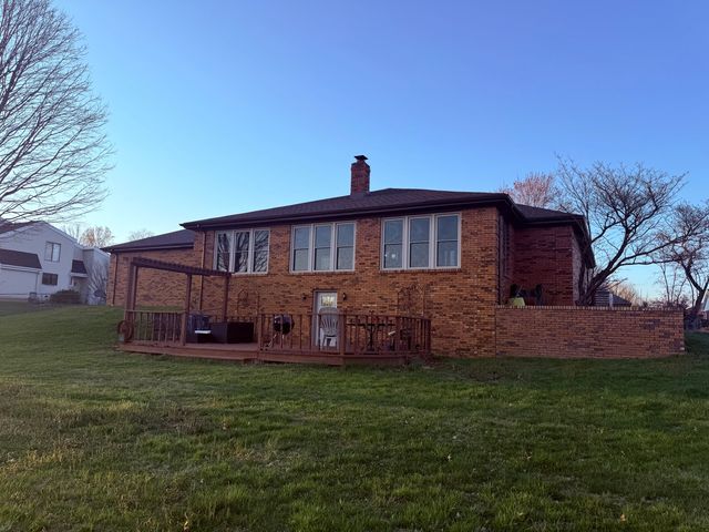 1815 Paula Lane, Marion, IL 62959