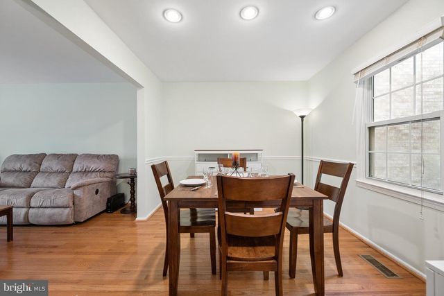 941 PAULSBORO DR, Rockville, MD 20850