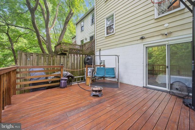 941 PAULSBORO DR, Rockville, MD 20850
