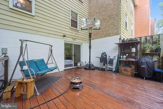 941 PAULSBORO DR, Rockville, MD 20850