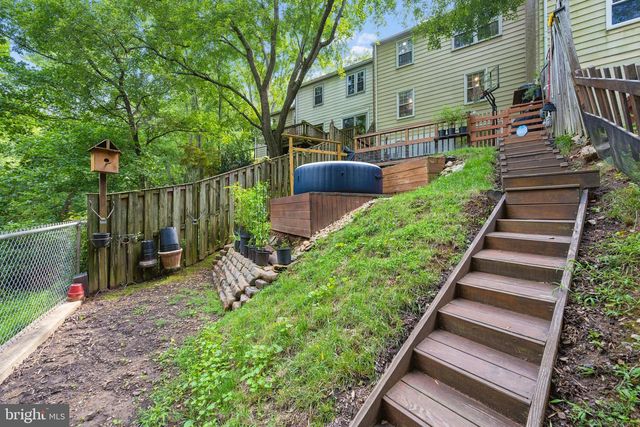 941 PAULSBORO DR, Rockville, MD 20850
