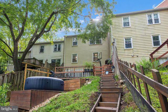 941 PAULSBORO DR, Rockville, MD 20850