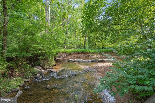 941 PAULSBORO DR, Rockville, MD 20850