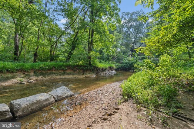 941 PAULSBORO DR, Rockville, MD 20850