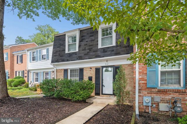 941 PAULSBORO DR, Rockville, MD 20850