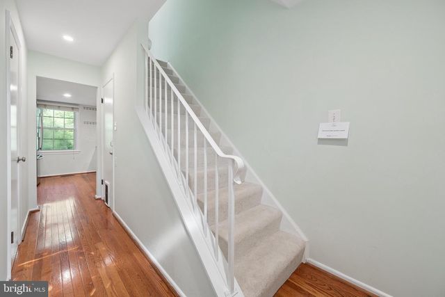 941 PAULSBORO DR, Rockville, MD 20850