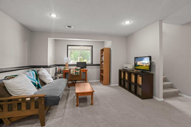 7600 Palomino Lane, Lino Lakes, MN 55014
