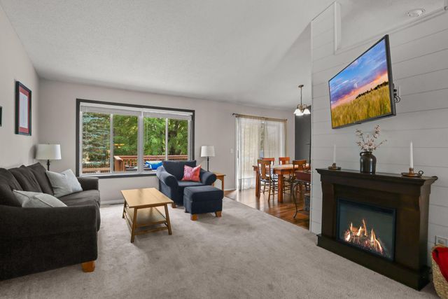 7600 Palomino Lane, Lino Lakes, MN 55014