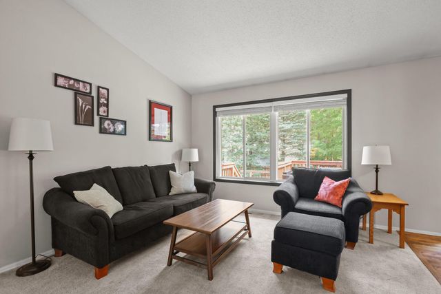 7600 Palomino Lane, Lino Lakes, MN 55014