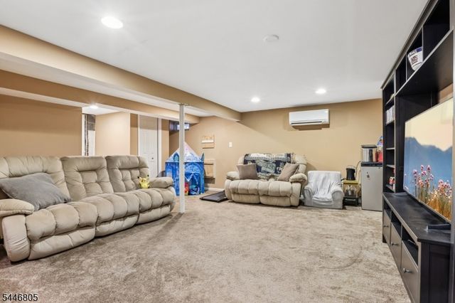 78 Legion Pl, Paramus Boro, NJ 07652