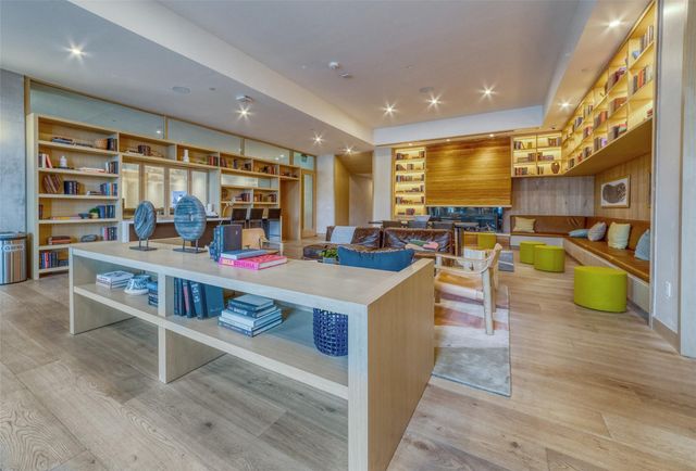 48 East Ave 2611, Austin, TX 78701