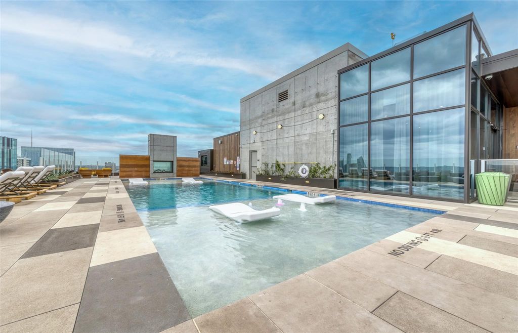 48 East Ave 2611, Austin, TX 78701