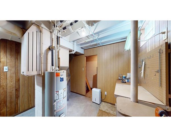 1525 George STREET, Manitowoc, WI 54220