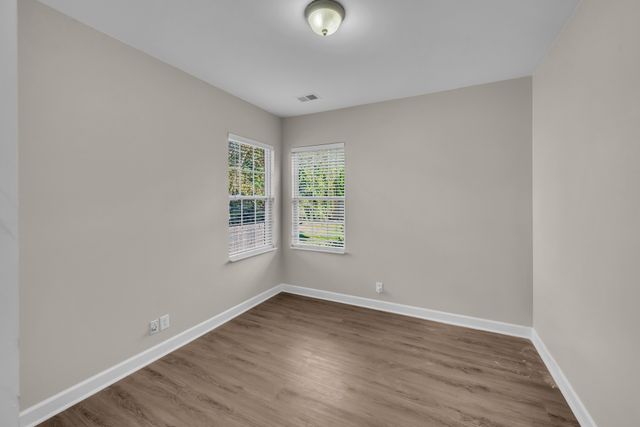 1033 Wyntergrace Farm Rd, Old Hickory, TN 37138