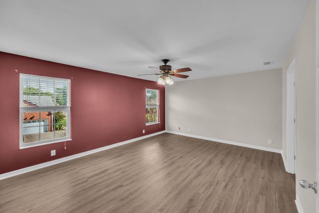1033 Wyntergrace Farm Rd, Old Hickory, TN 37138