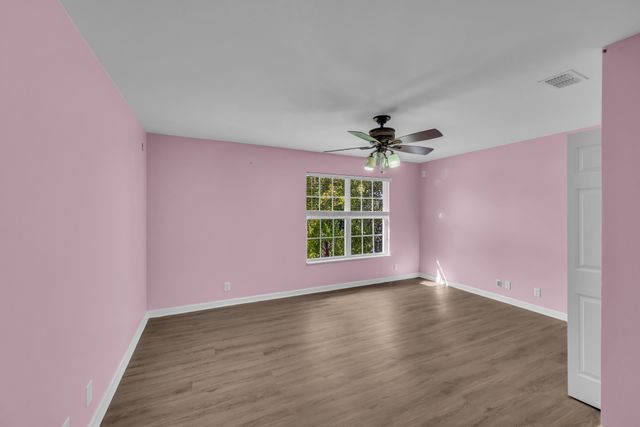 1033 Wyntergrace Farm Rd, Old Hickory, TN 37138