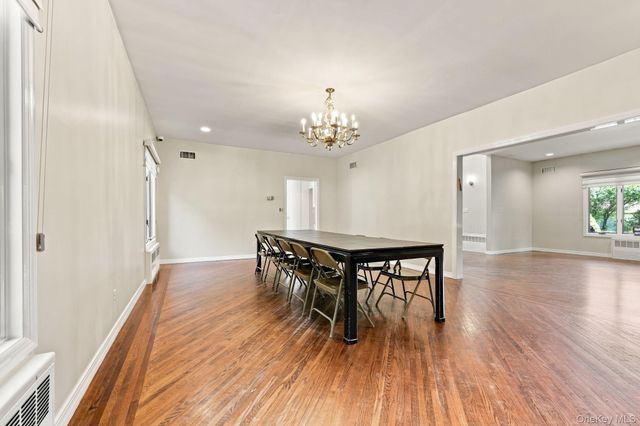306 S Grandview Avenue, Monsey, NY 10952