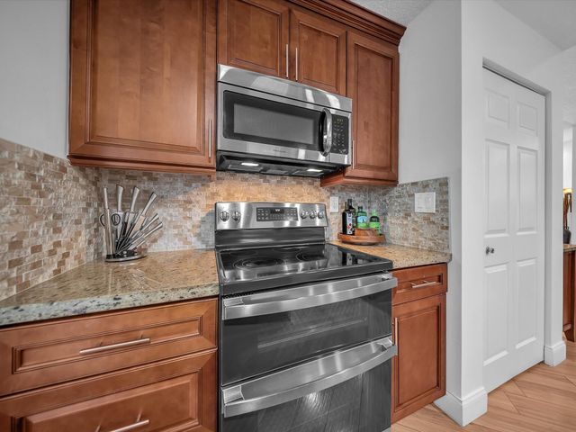 10134 Crosswind Road, Boca Raton, FL 33498