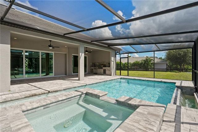 2532 SW 26th PL, Cape Coral, FL 33914